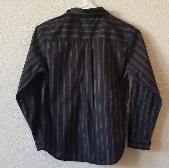 Quik Silver Boys Long Sleeved Button Down size 7x - Picture 4 of 4